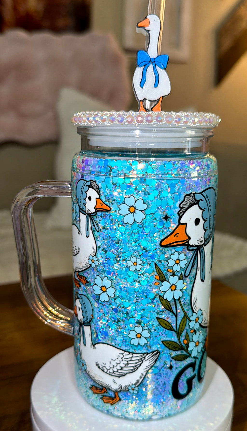Mama Goose Snowglobe cup