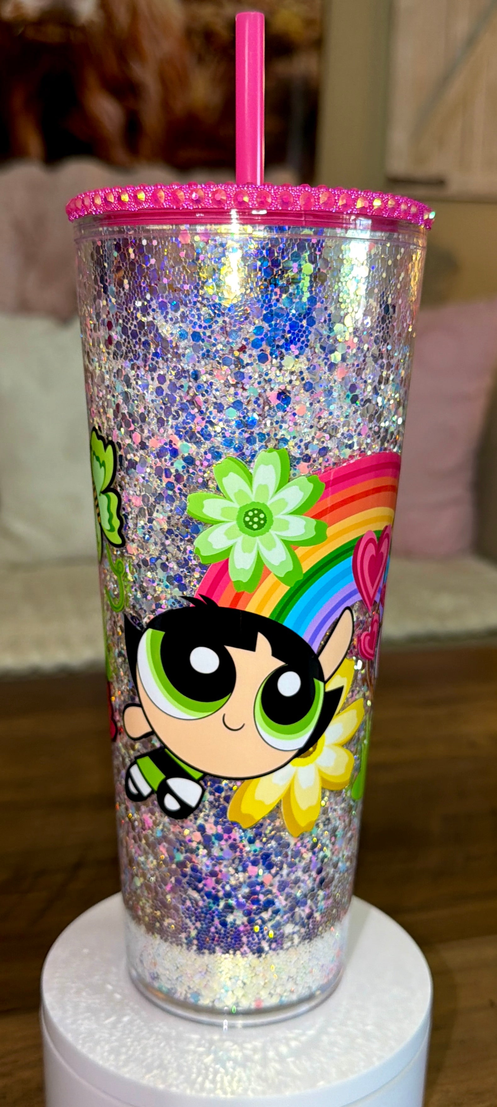 Girl power glitter Snowglobe cup