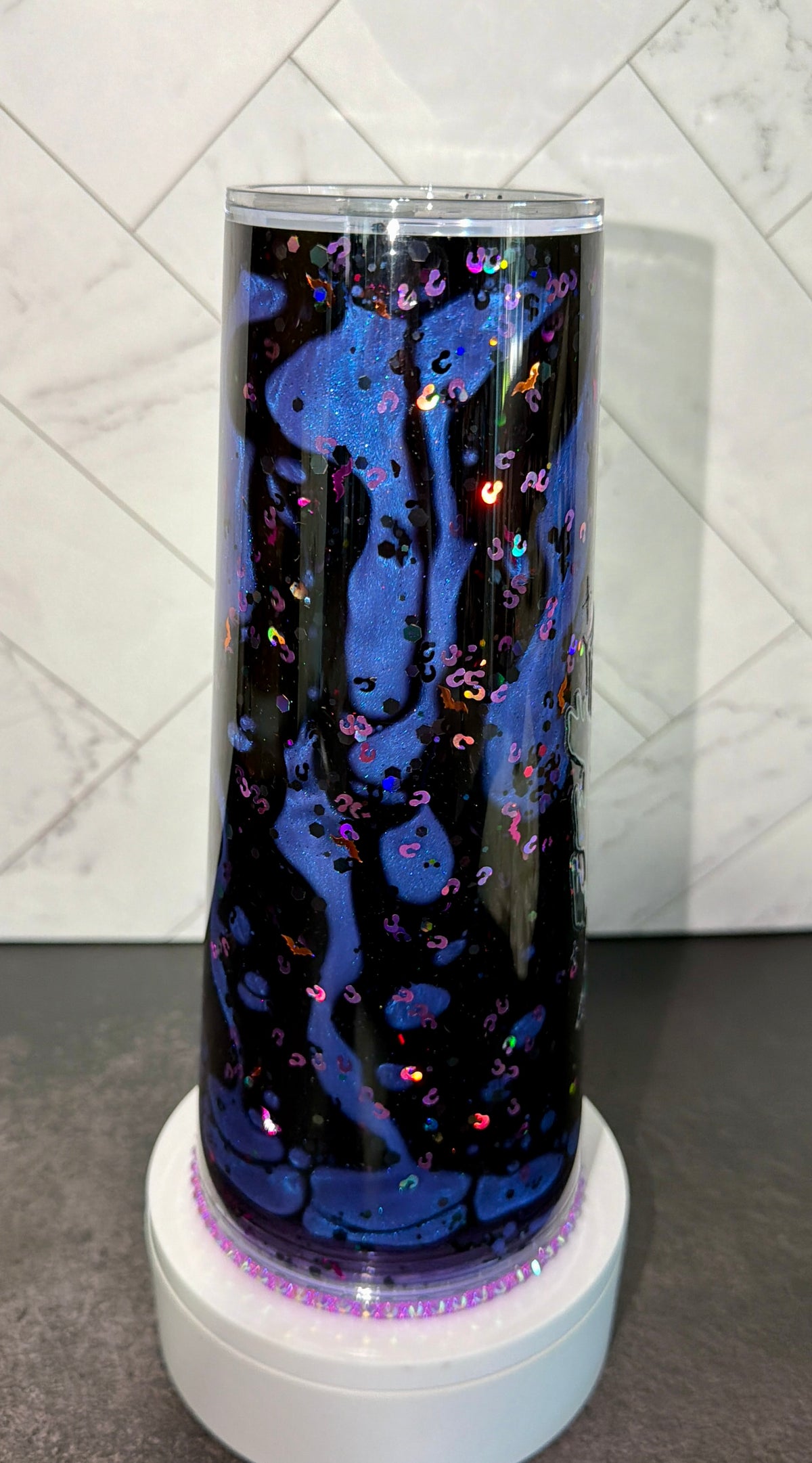 Mombie Lava Snowglobe Cup