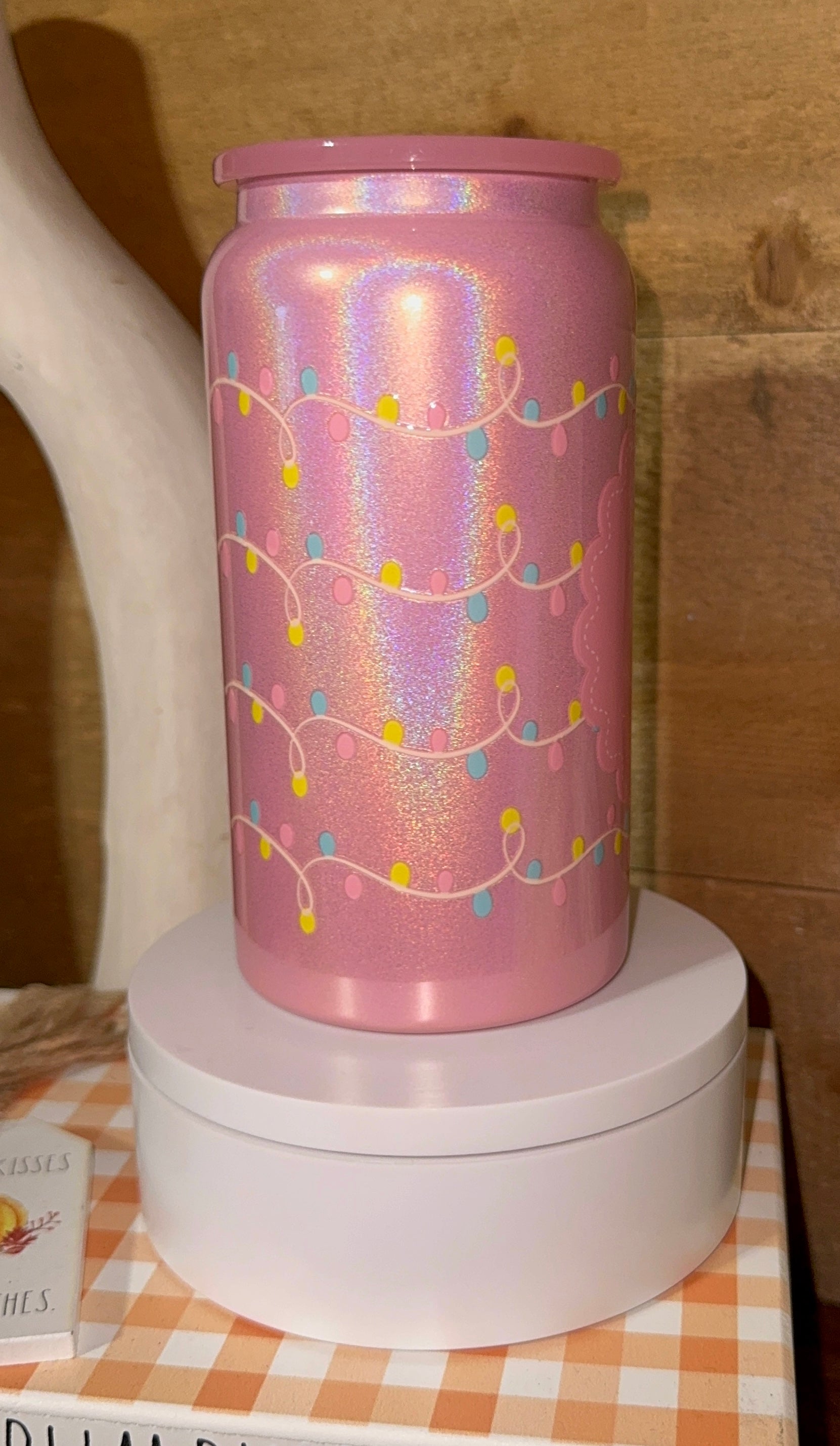 Pink Holly Jolly Christmas Can Cup – Holographic Pastel Holiday Tumbler with Lights & Bow | Cute Christmas Gift |