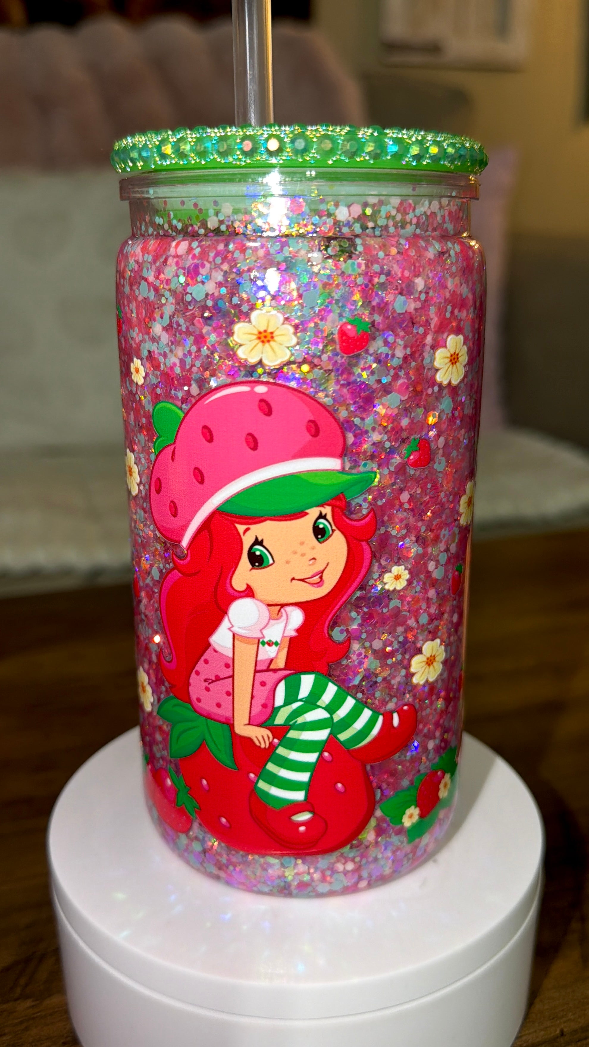 Strawberry Sparkle Snowglobe Cup