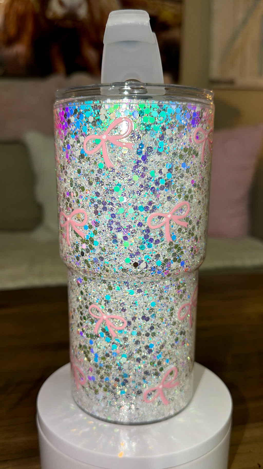Sparkly Bow Snowglobe Cup