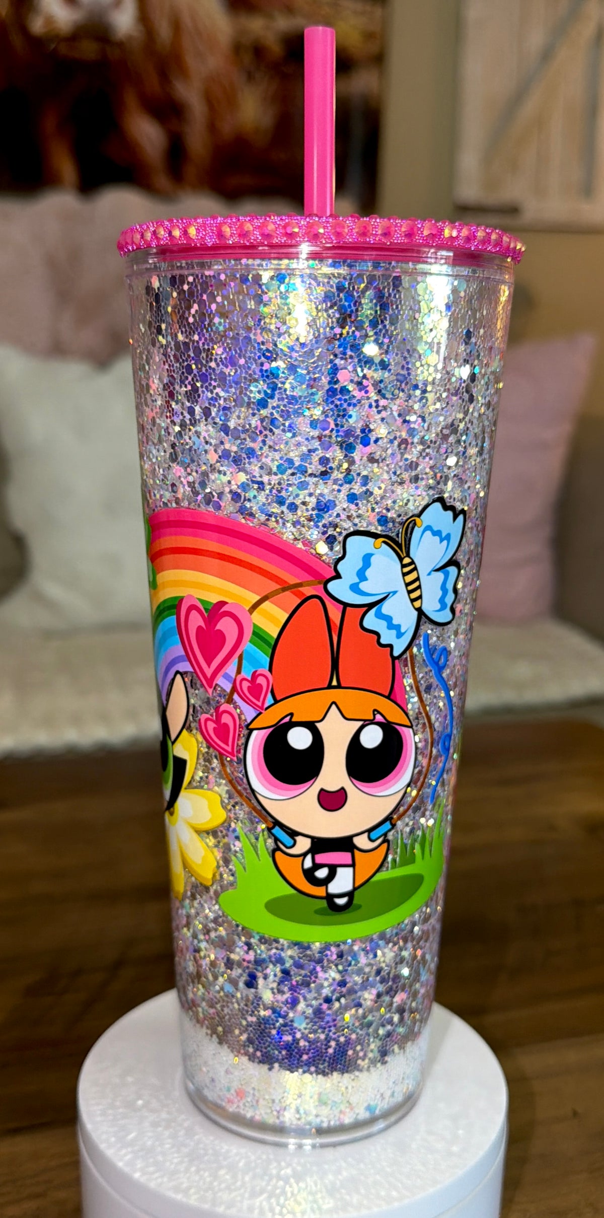 Girl power glitter Snowglobe cup