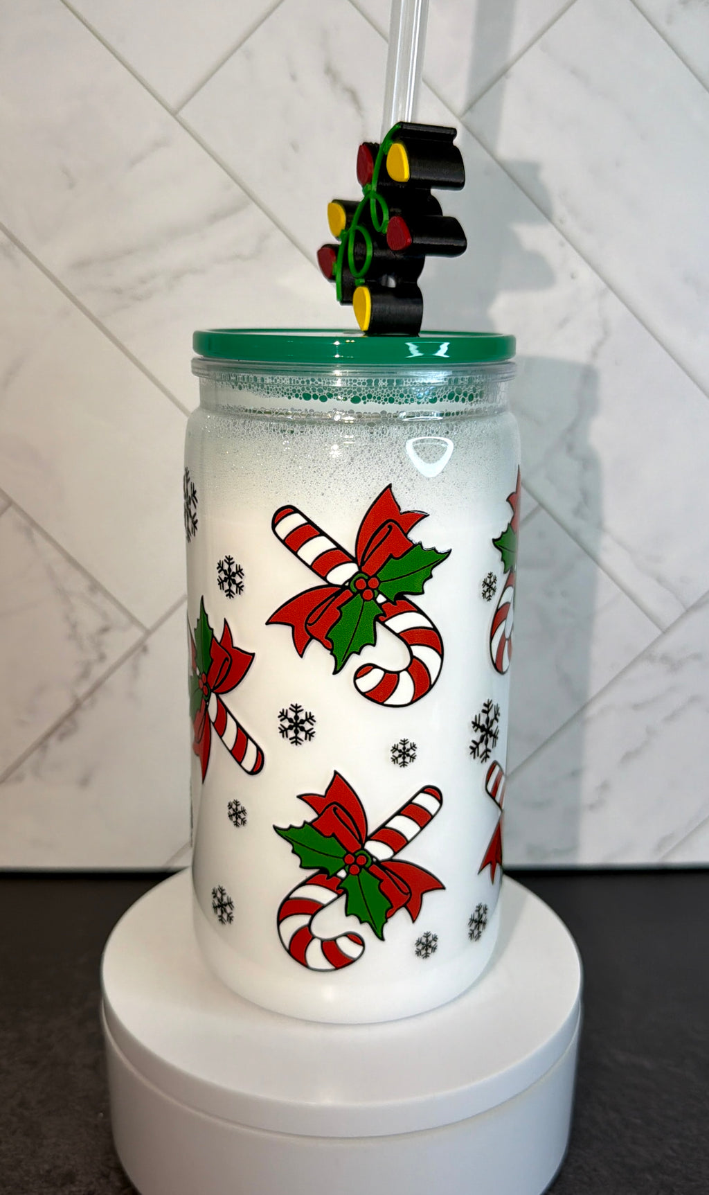 Candy Cane Christmas Milk Snowglobe Cup