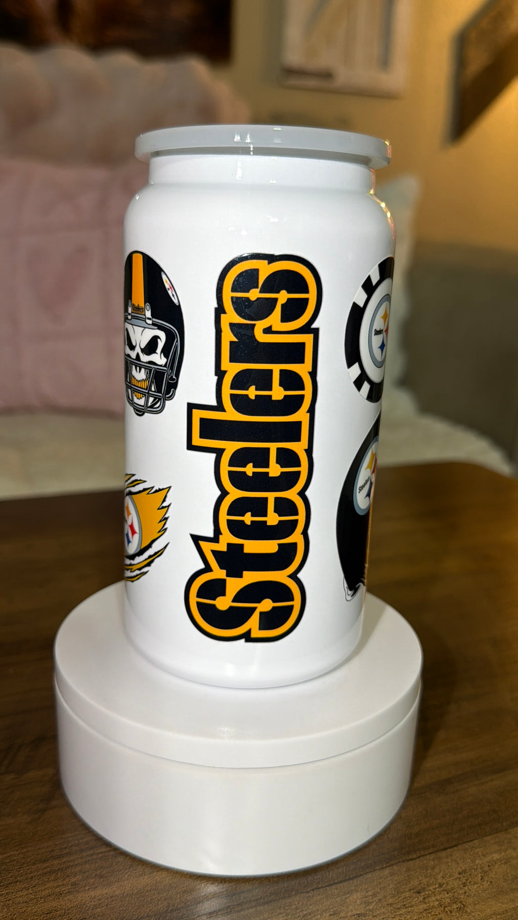 Football inspired tumbler