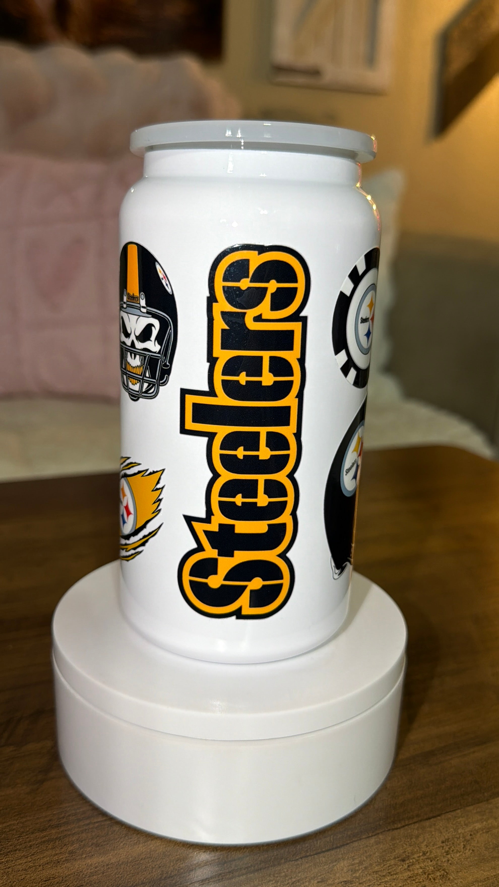 Football inspired tumbler