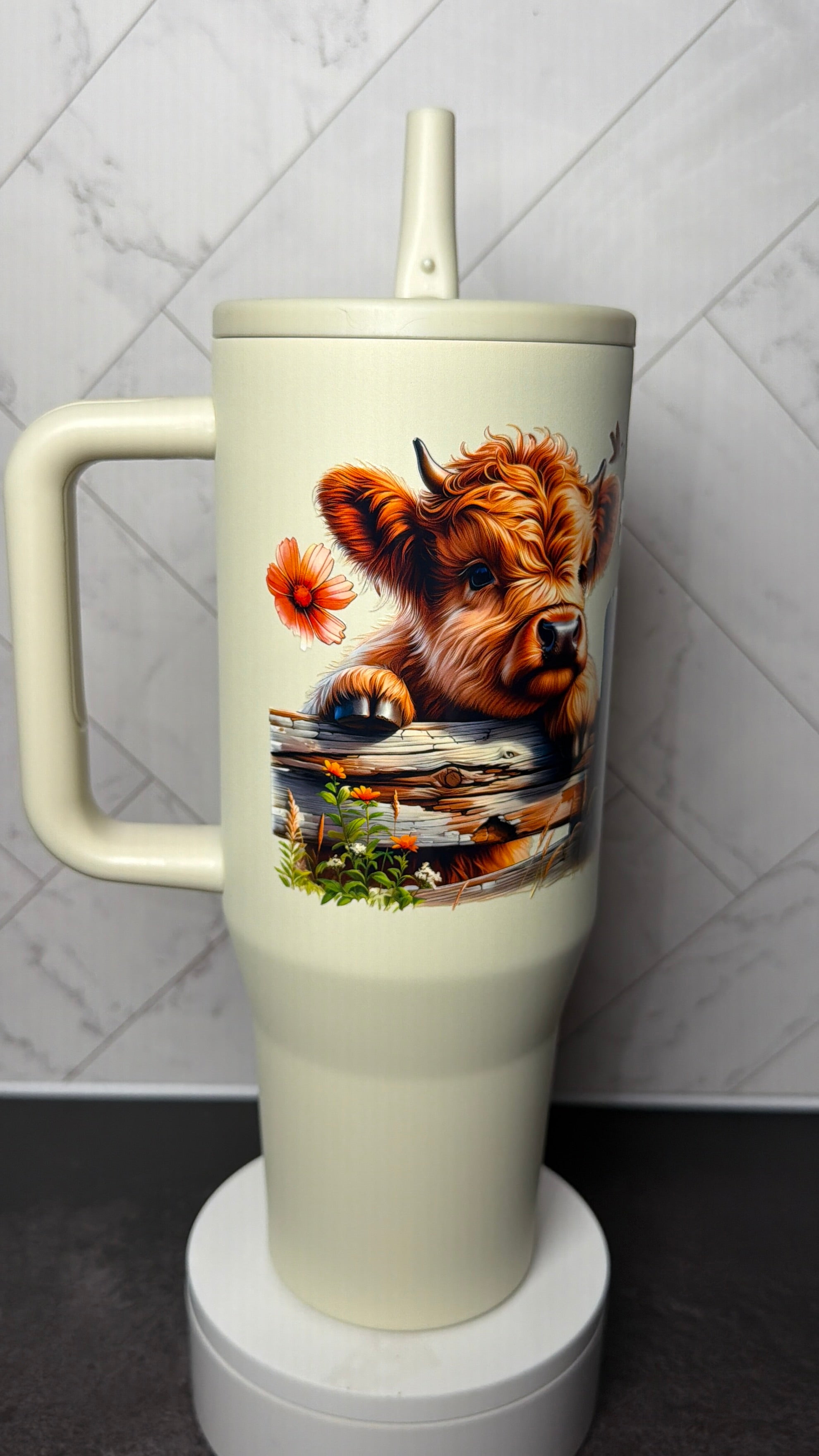 Farmhouse Highland Cow Tumbler
