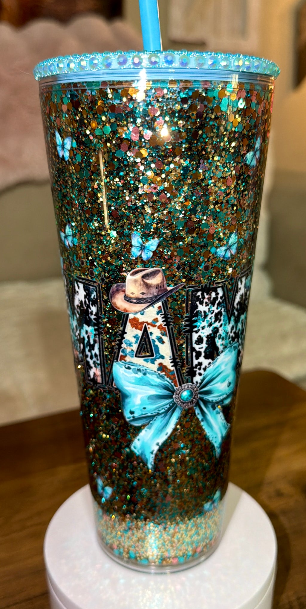 Country Mama Snowglobe Cup