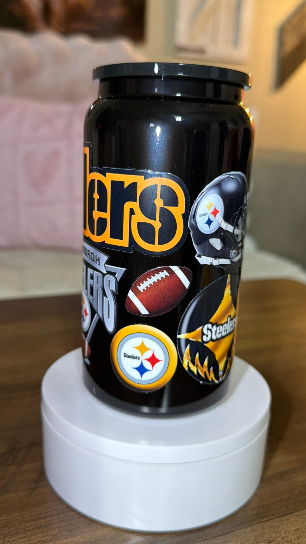 Football inspired tumbler