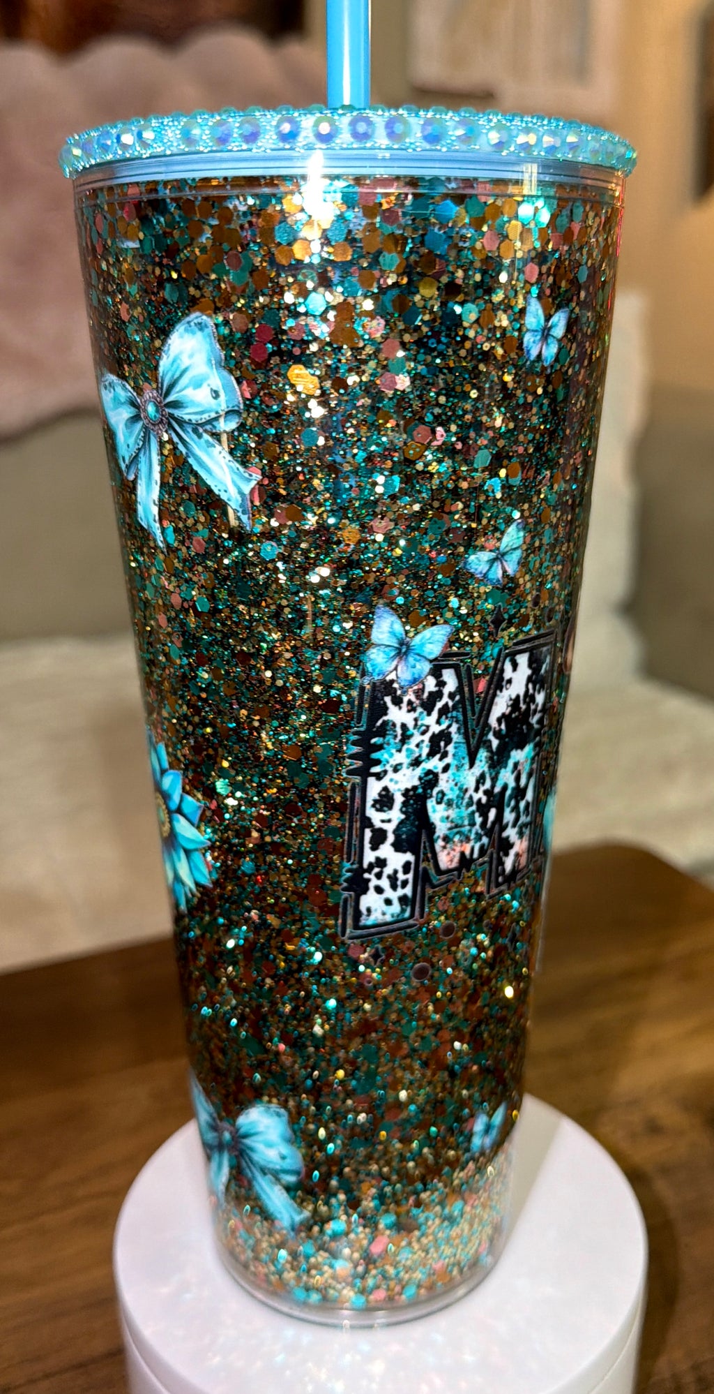 Country Mama Snowglobe Cup