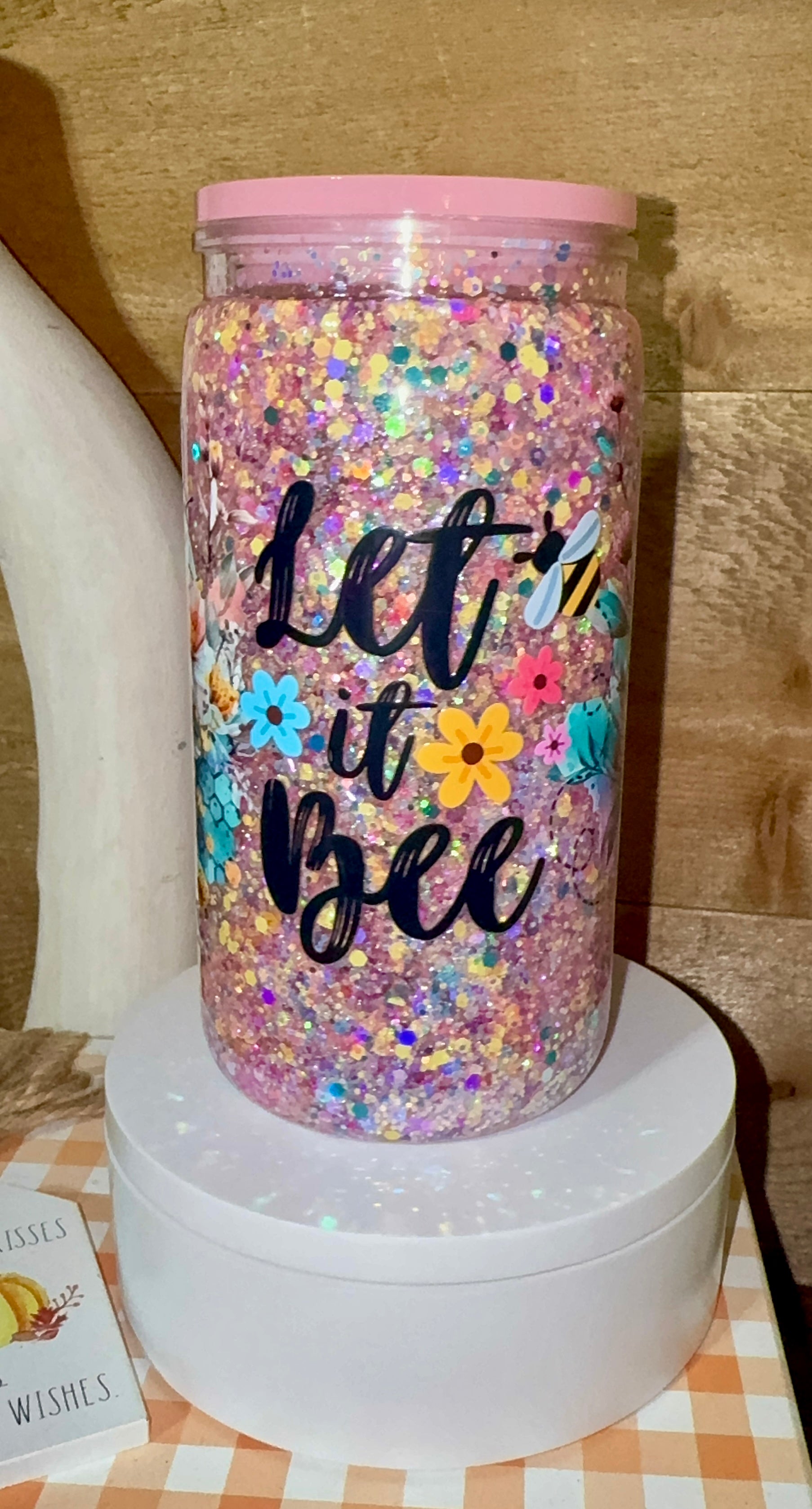 Pastel Bee Floral Glitter Snowglobe Cup