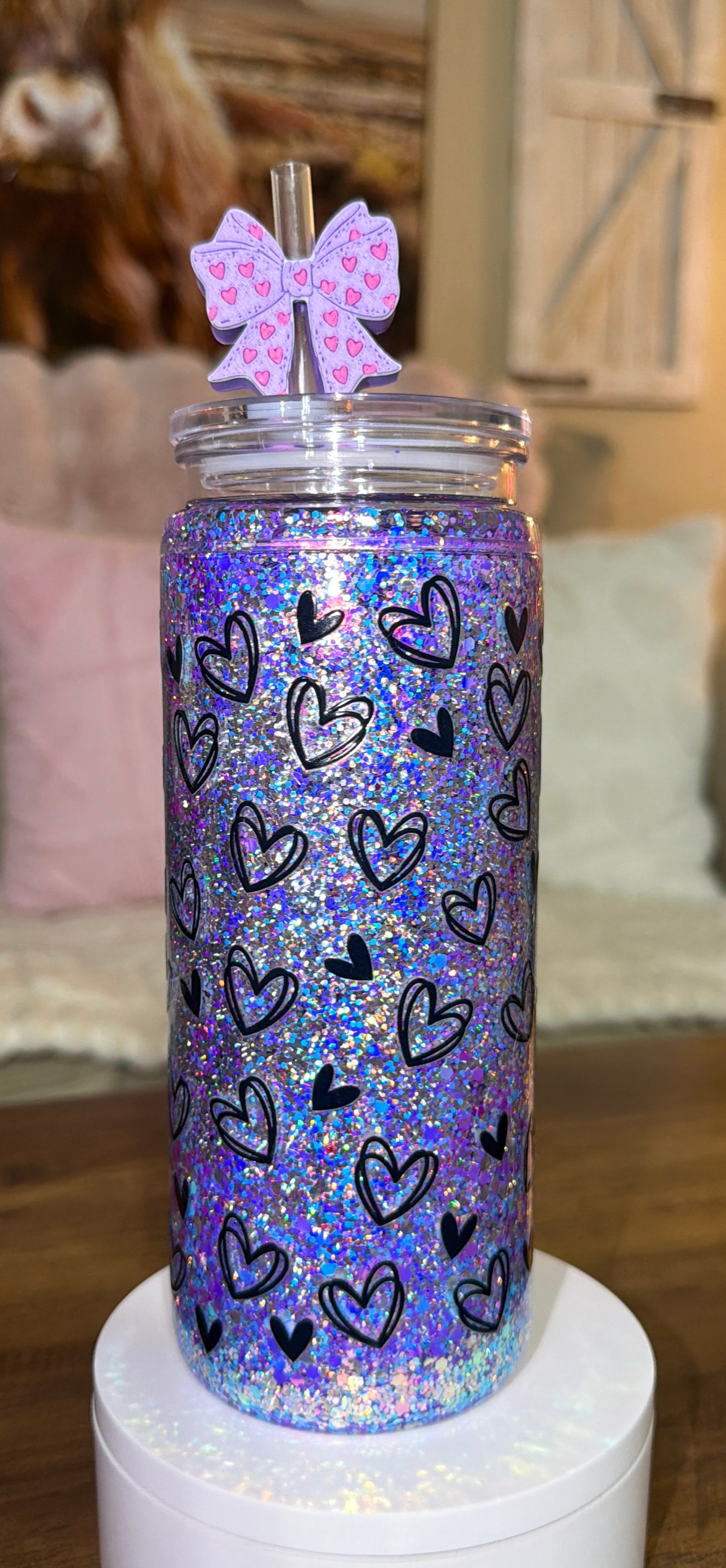 “Waterfall” holographic heart Snowglobe cup