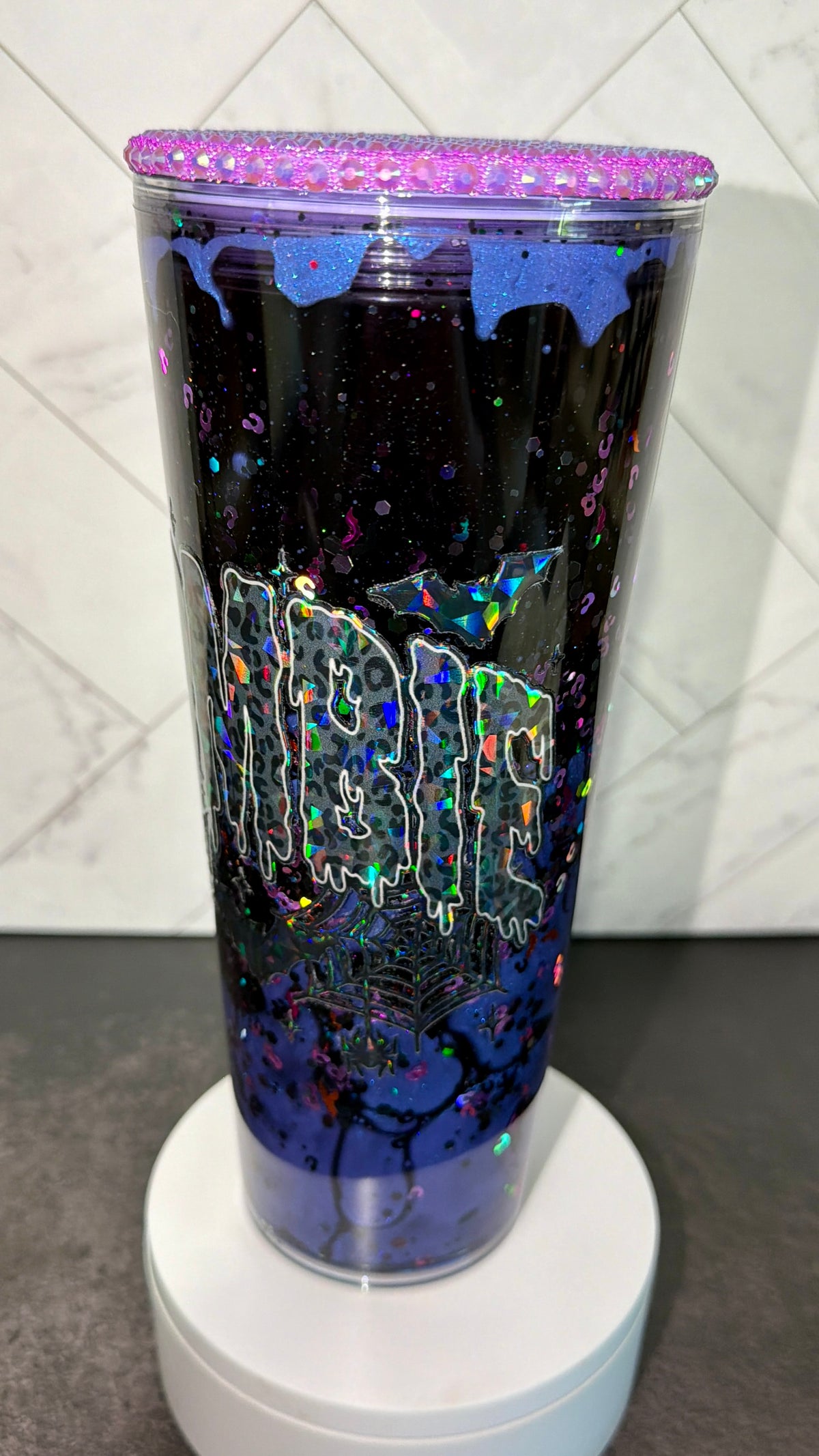 Mombie Lava Snowglobe Cup