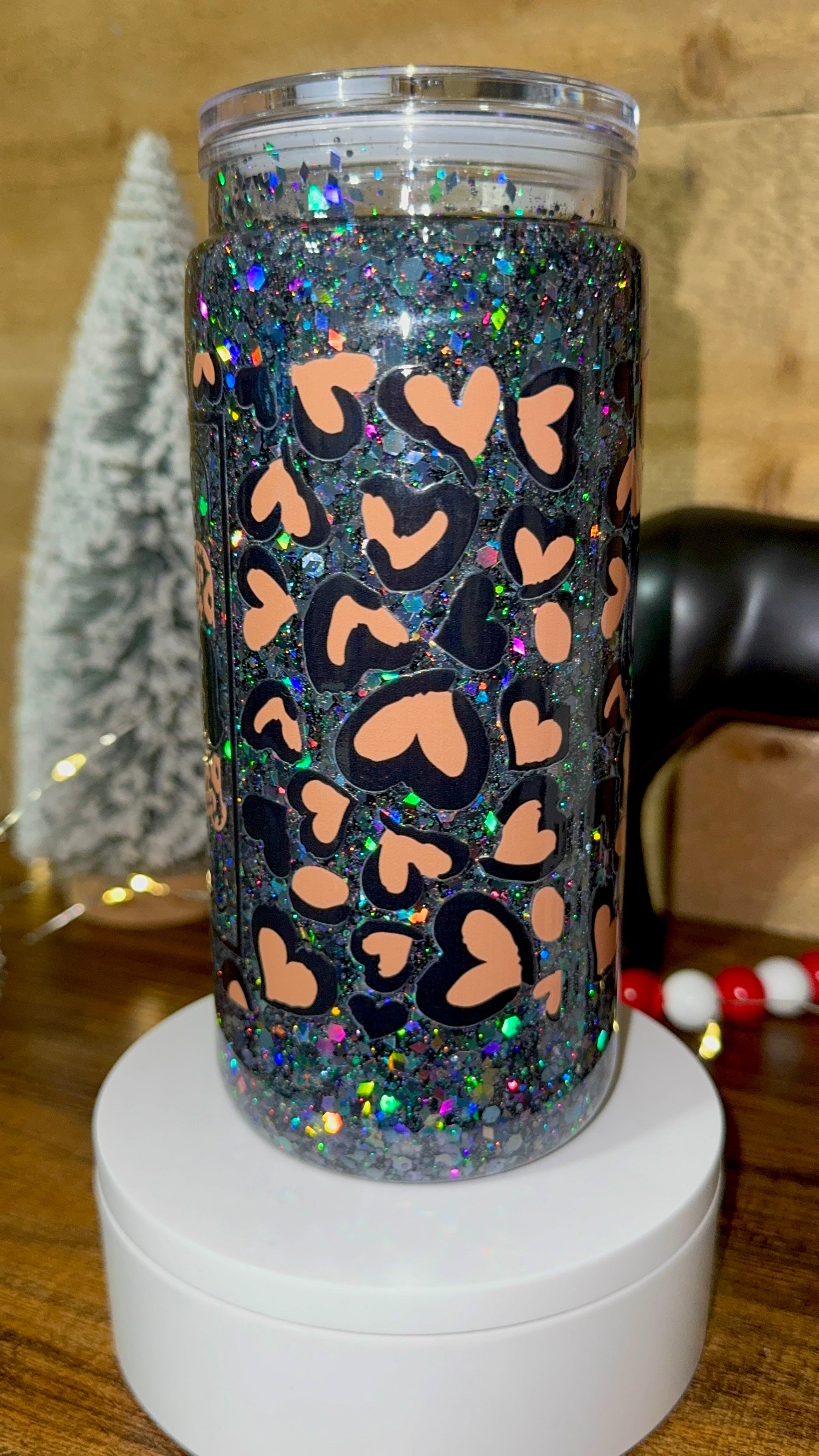 Black Glitter “Mama” Snowglobe Cup – 20oz Holographic Leopard Heart Tumbler