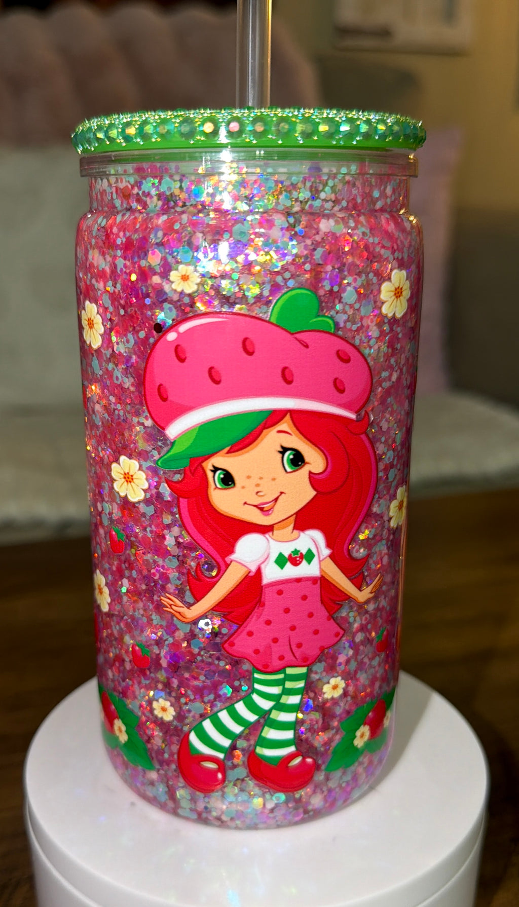 Strawberry Sparkle Snowglobe Cup
