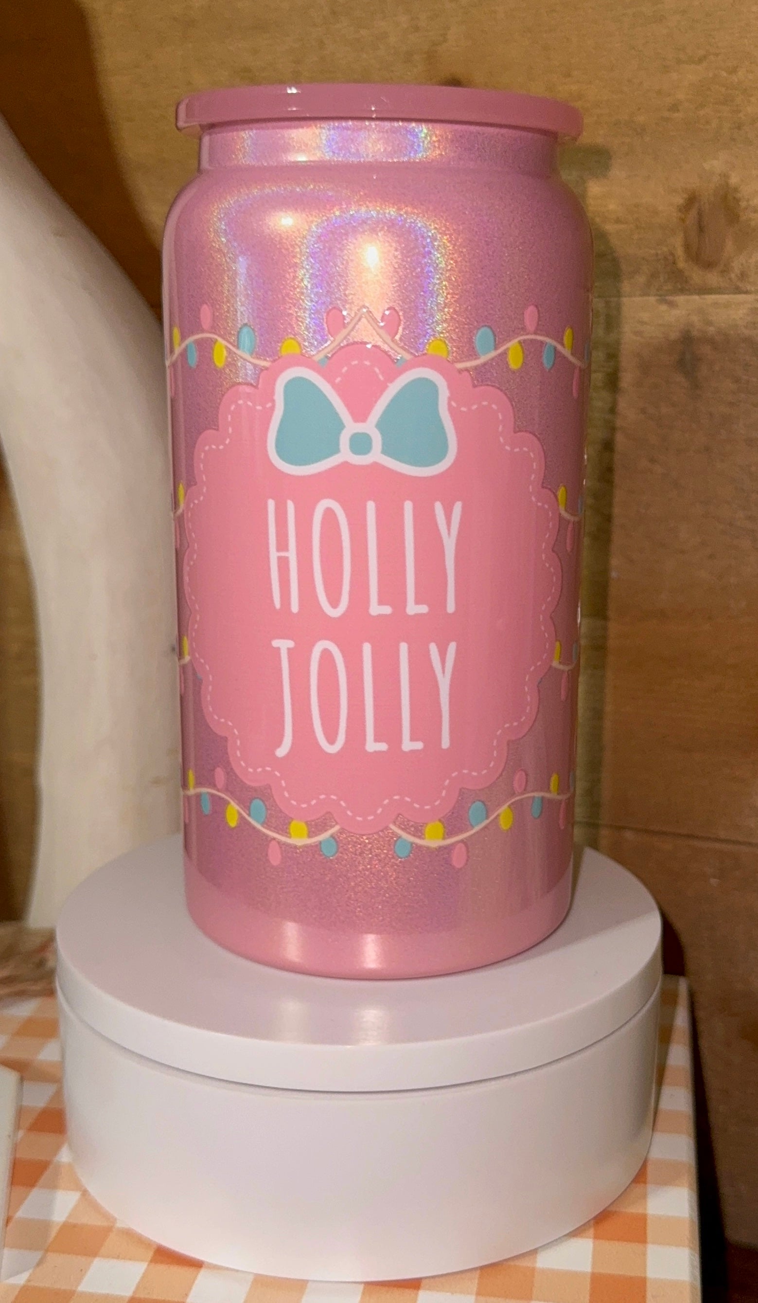 Pink Holly Jolly Christmas Can Cup – Holographic Pastel Holiday Tumbler with Lights & Bow | Cute Christmas Gift |