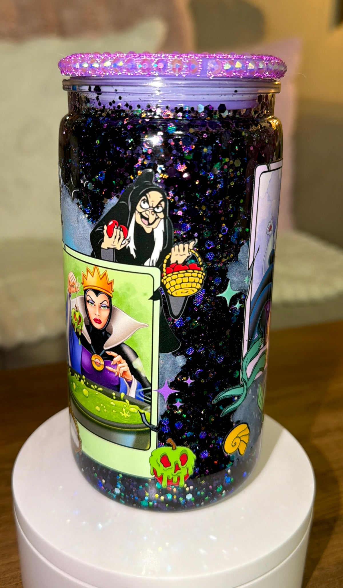 Villain Snowglobe cup