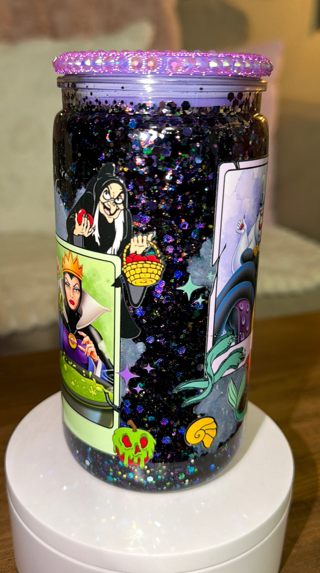 Villain Snowglobe cup