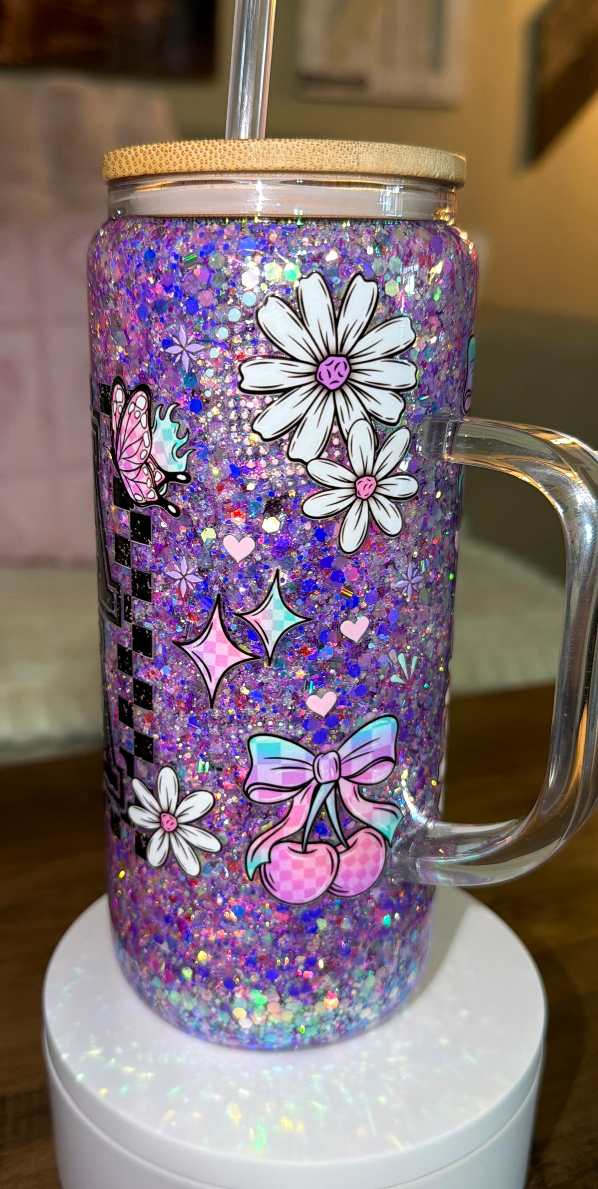 ✨ Retro Glitter Mama Glass Can Tumbler ✨
