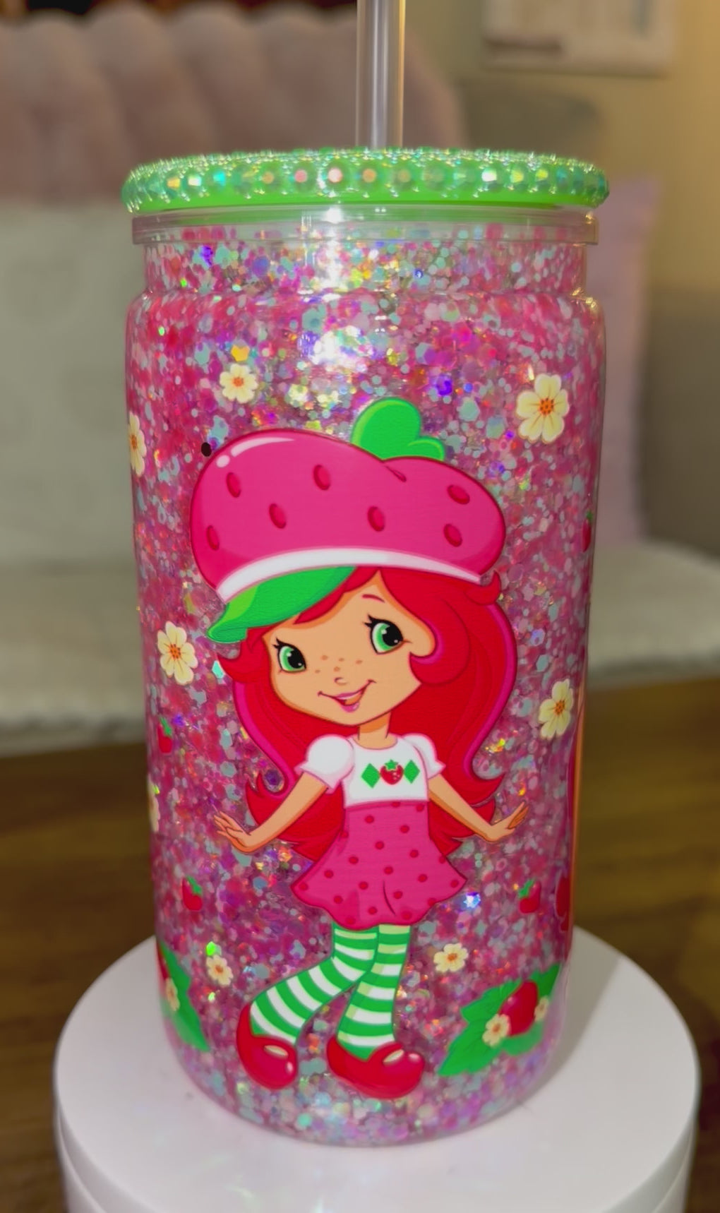 Strawberry Sparkle Snowglobe Cup